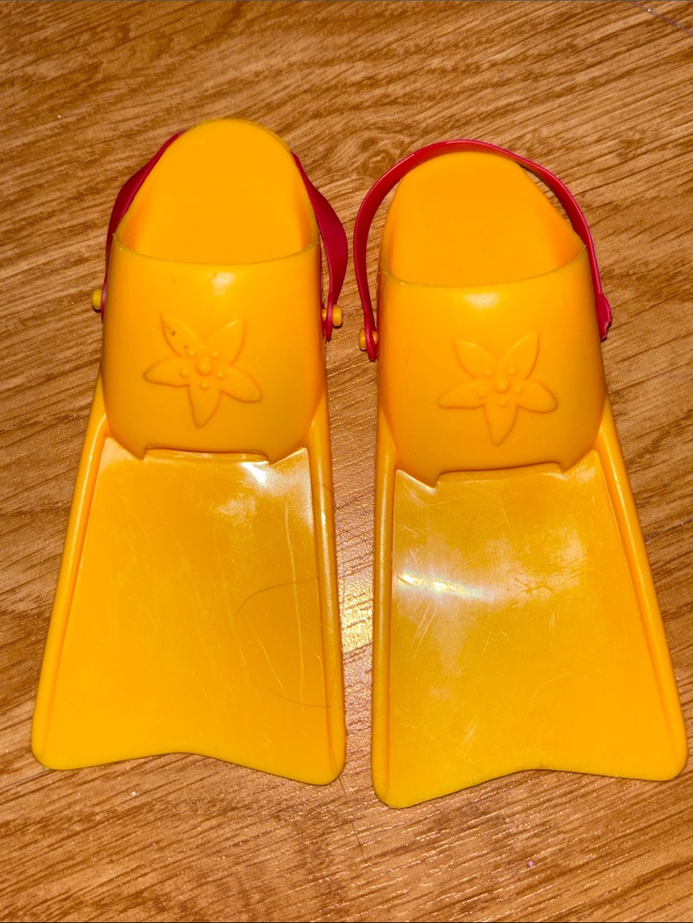 American Girl: Colorful Doll Snorkel Swim Set - Picture 11 of 15
